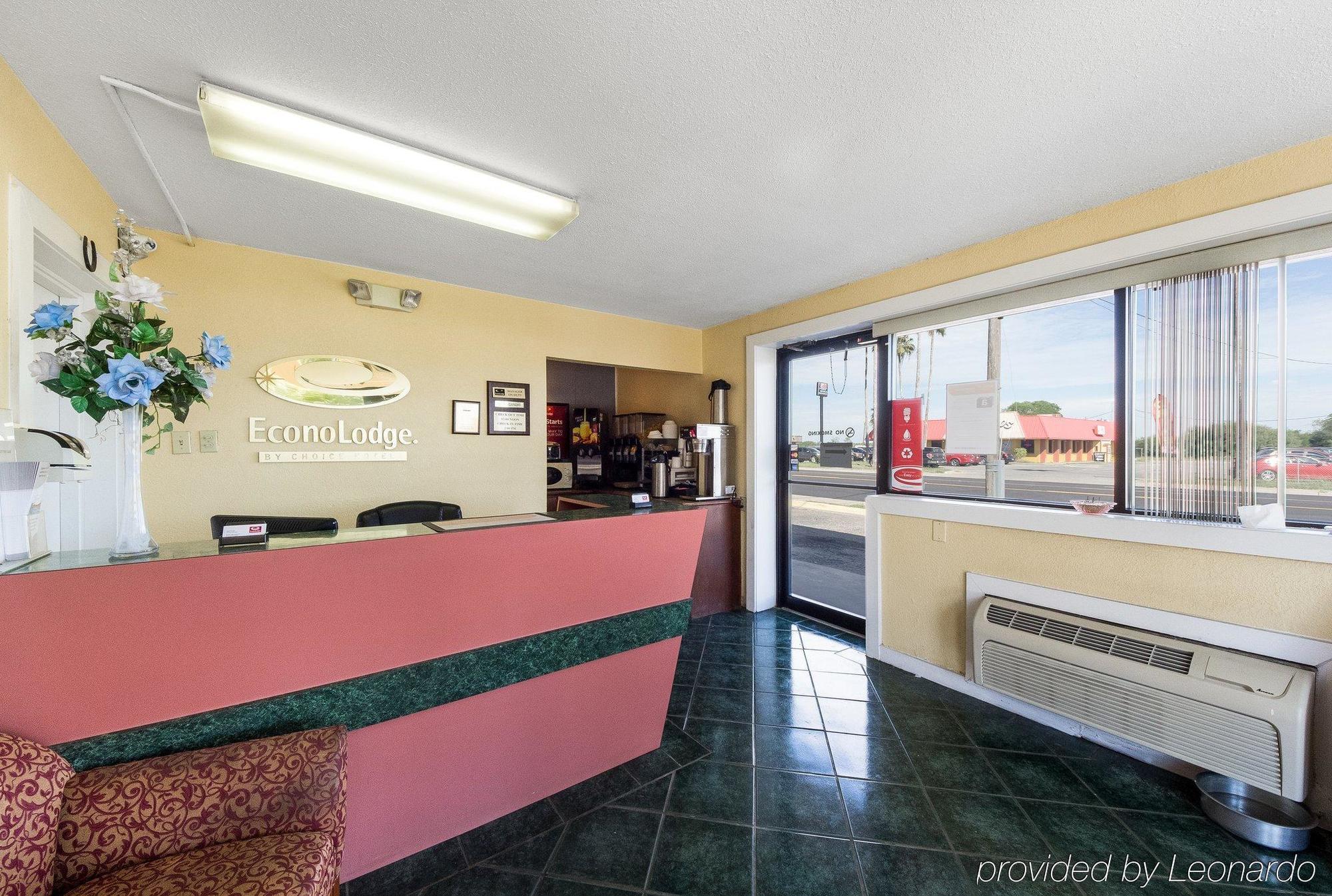 Executive Inn Kingsville Bagian luar foto